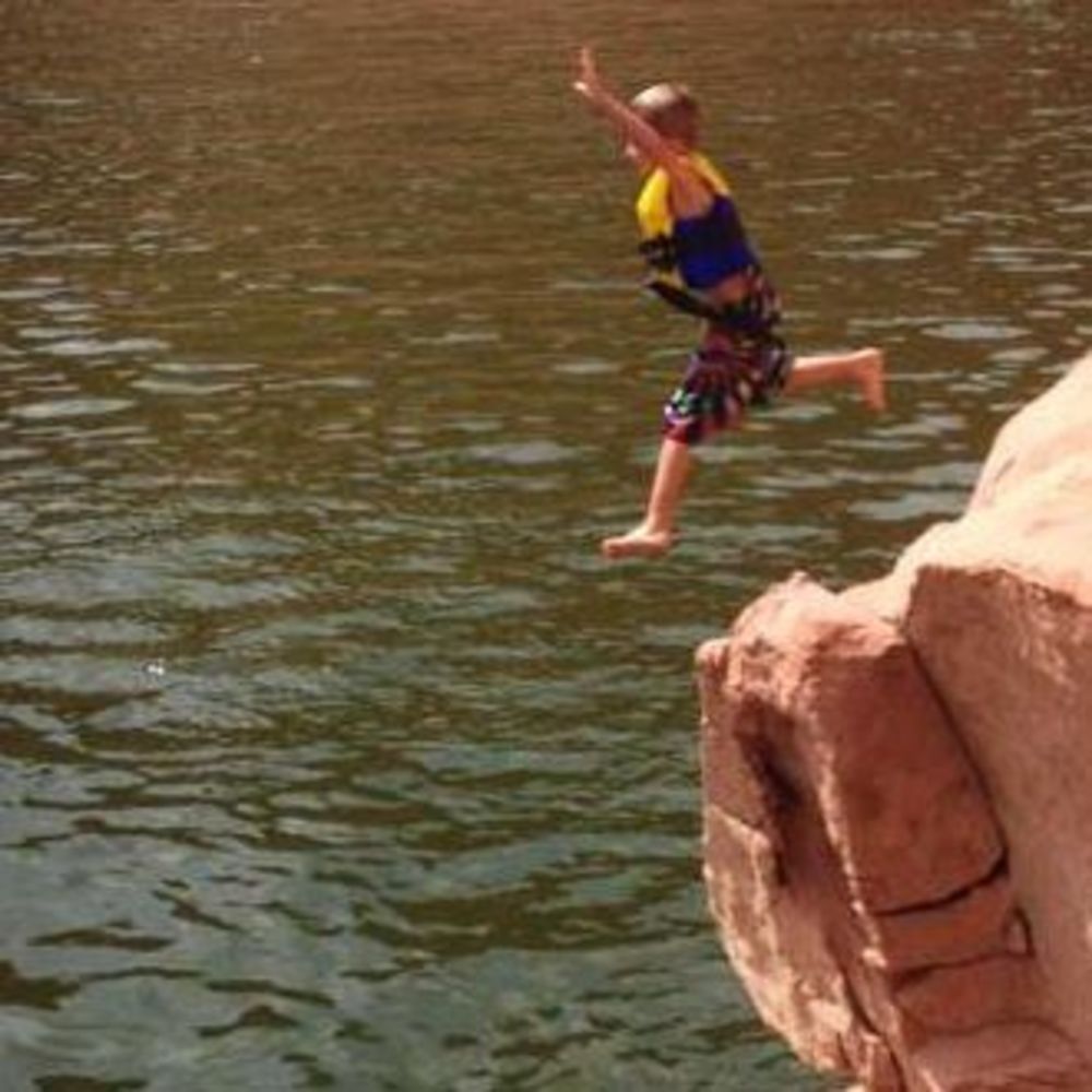 Meet your Posher, Marnie chad